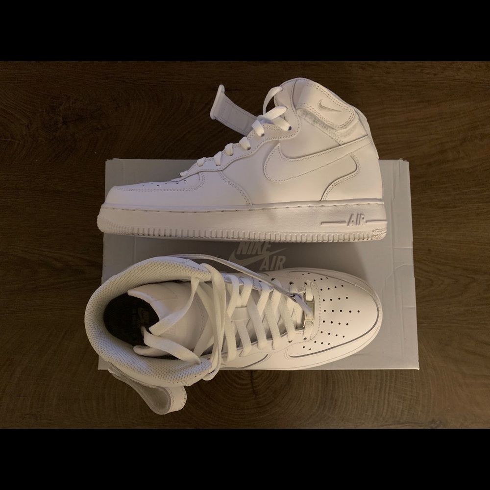 Nike Air Force 1 Mid